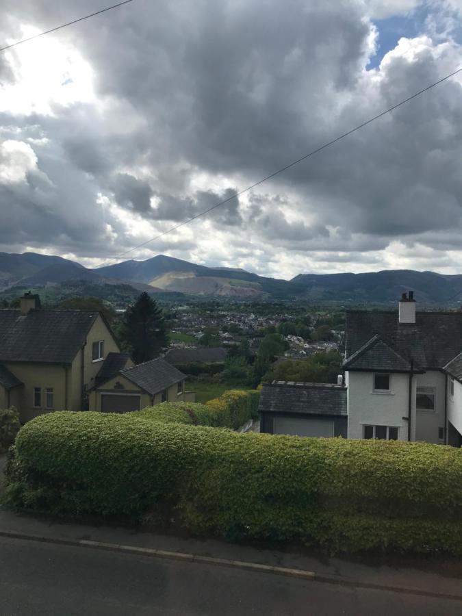 Claremont House Keswick Bed & Breakfast Keswick  Bagian luar foto